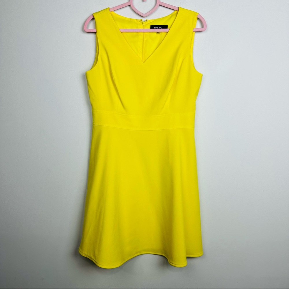 Nine West Bright Yellow Sleeveless Mini Dress Size 4